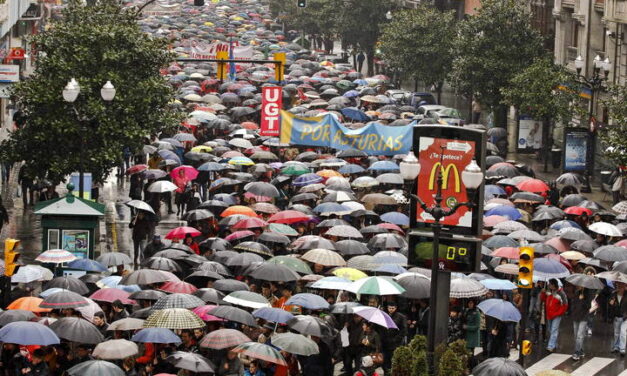 Manifestaciones multitudinarias en contra de la reforma laboral