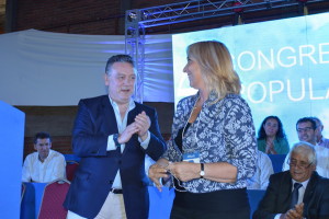 con-reconoc-charo