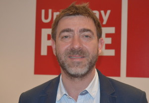 Roberto Jimenez-look