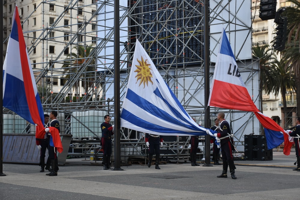 España vale cubriendo la estadía del Rey Felipe VI en Uruguay – Videos