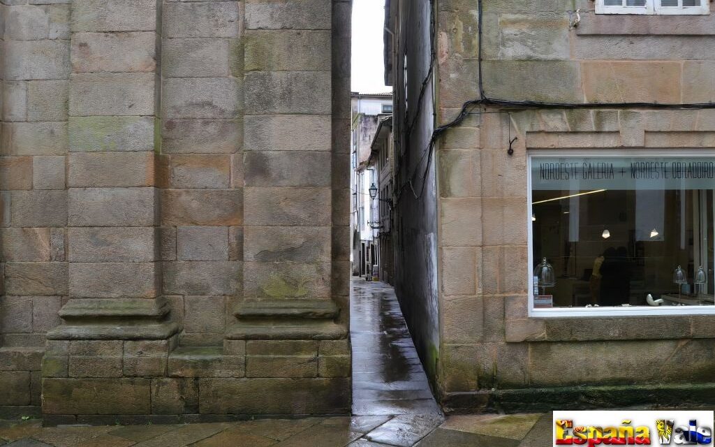 Callejones de Santiago de Compostela. Sal si puedes