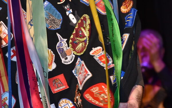 Llegaron , actuaron y nos divirtieron en el centro gallego de Montevideo. Son un grupo de tunantes veteranos que vienen de A Coruña.